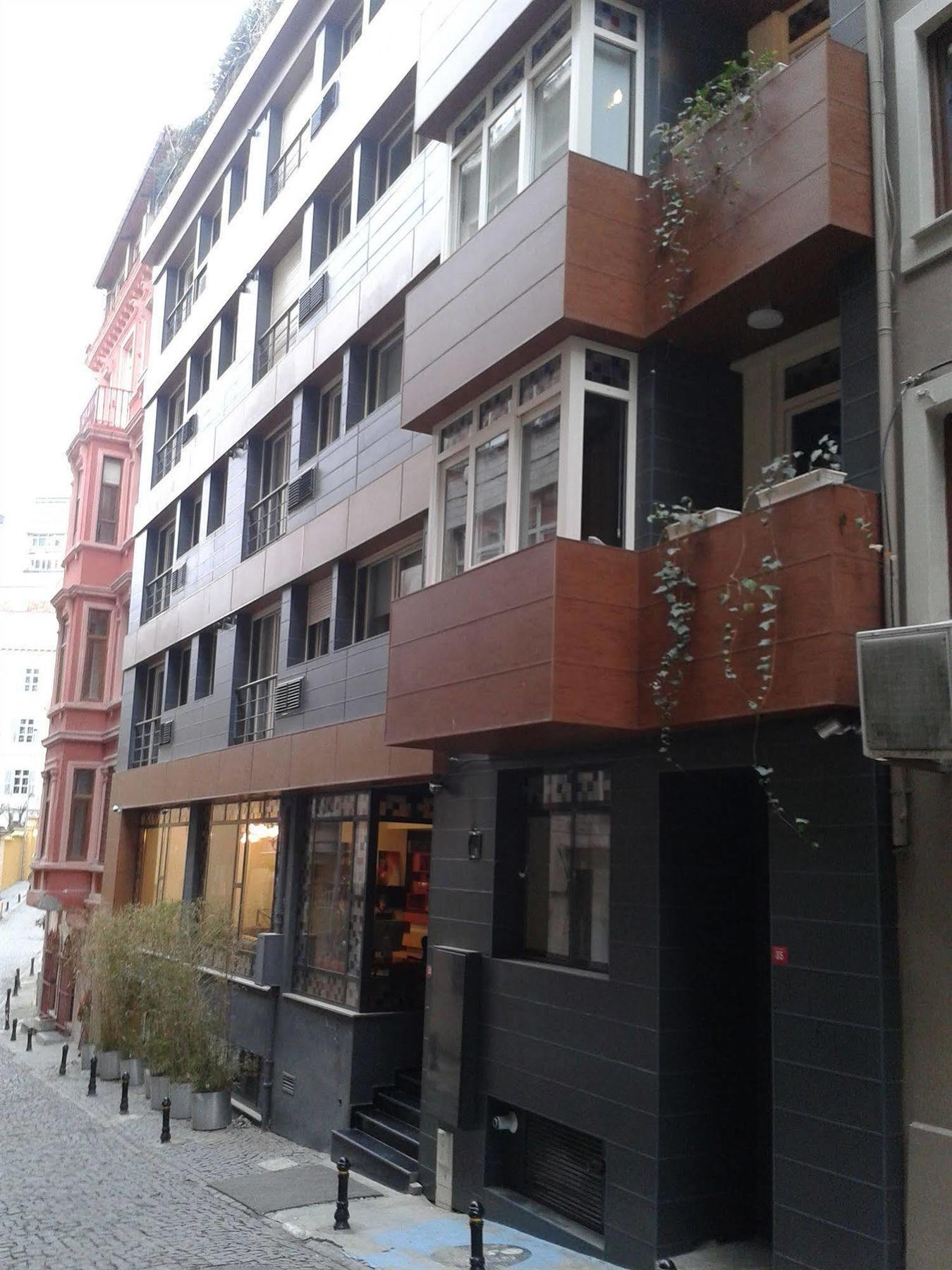 นูรู ซิยา สวีท Hotel อิสตันบูล ภายนอก รูปภาพ